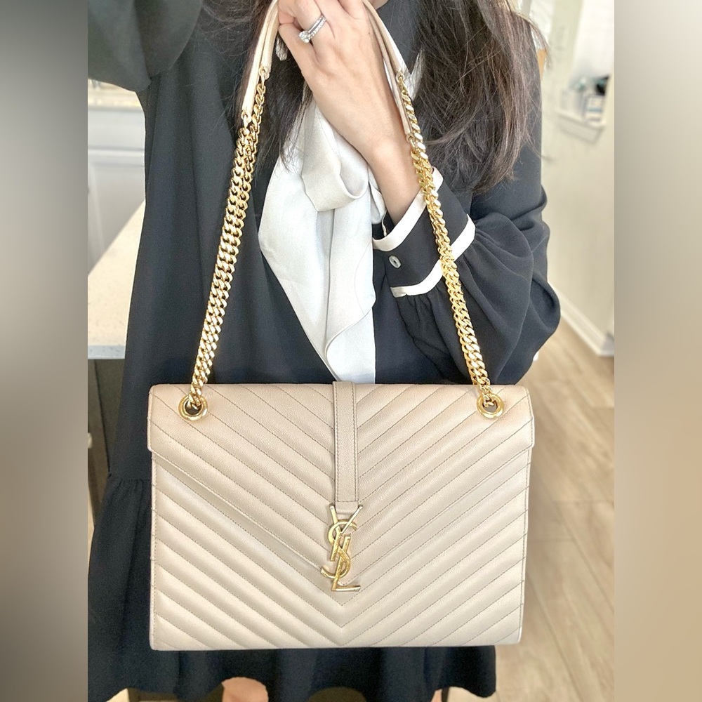FIRM PRICE Auth SAINT LAURENT Grain De Poudre Chevron Large Monogram Bag